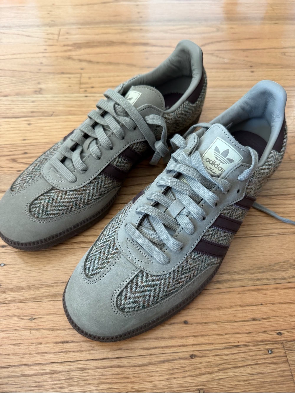 Brand New Men’s Adidas Tweed Sneakers